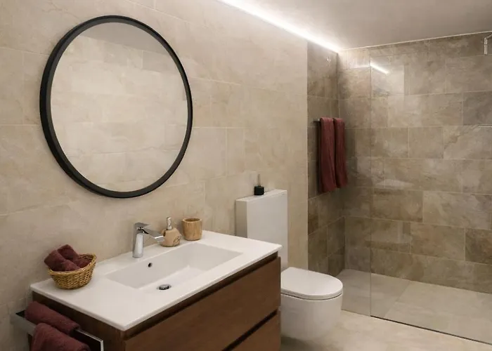 Escala Aparthotel Fully